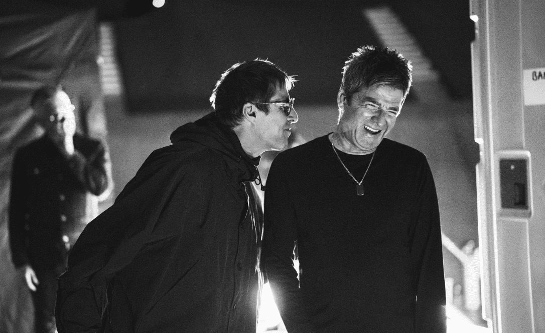 Oasis: Don't Look Back in Anger